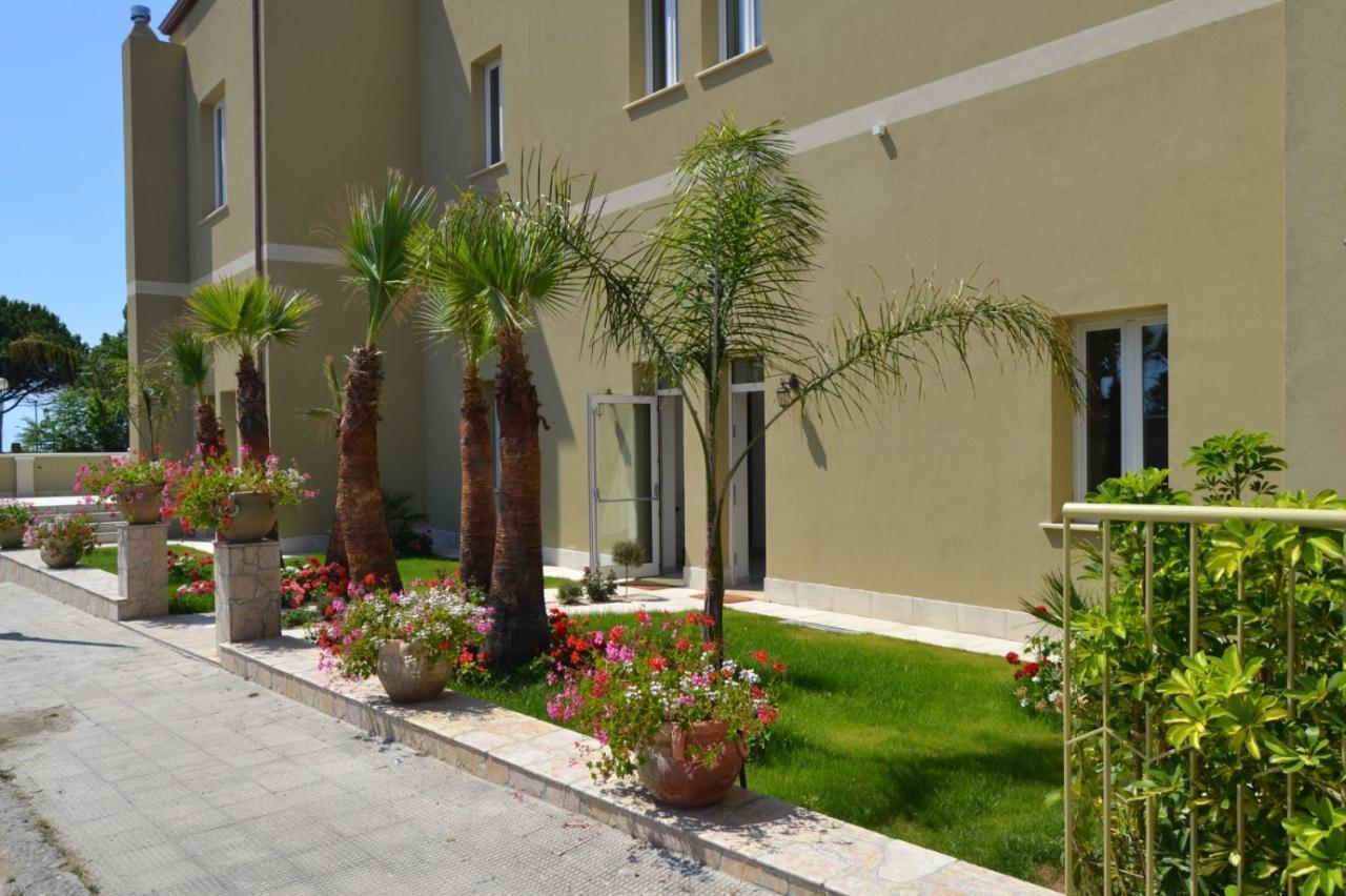 Bed and Breakfast Stellaris Siderno Exteriér fotografie